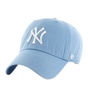 Gorra 47 Brand NY Yankees Celeste logo blanco